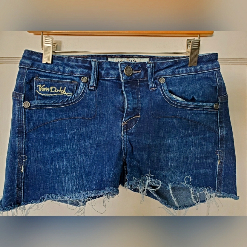 Von Dutch Women's Shorts 💙